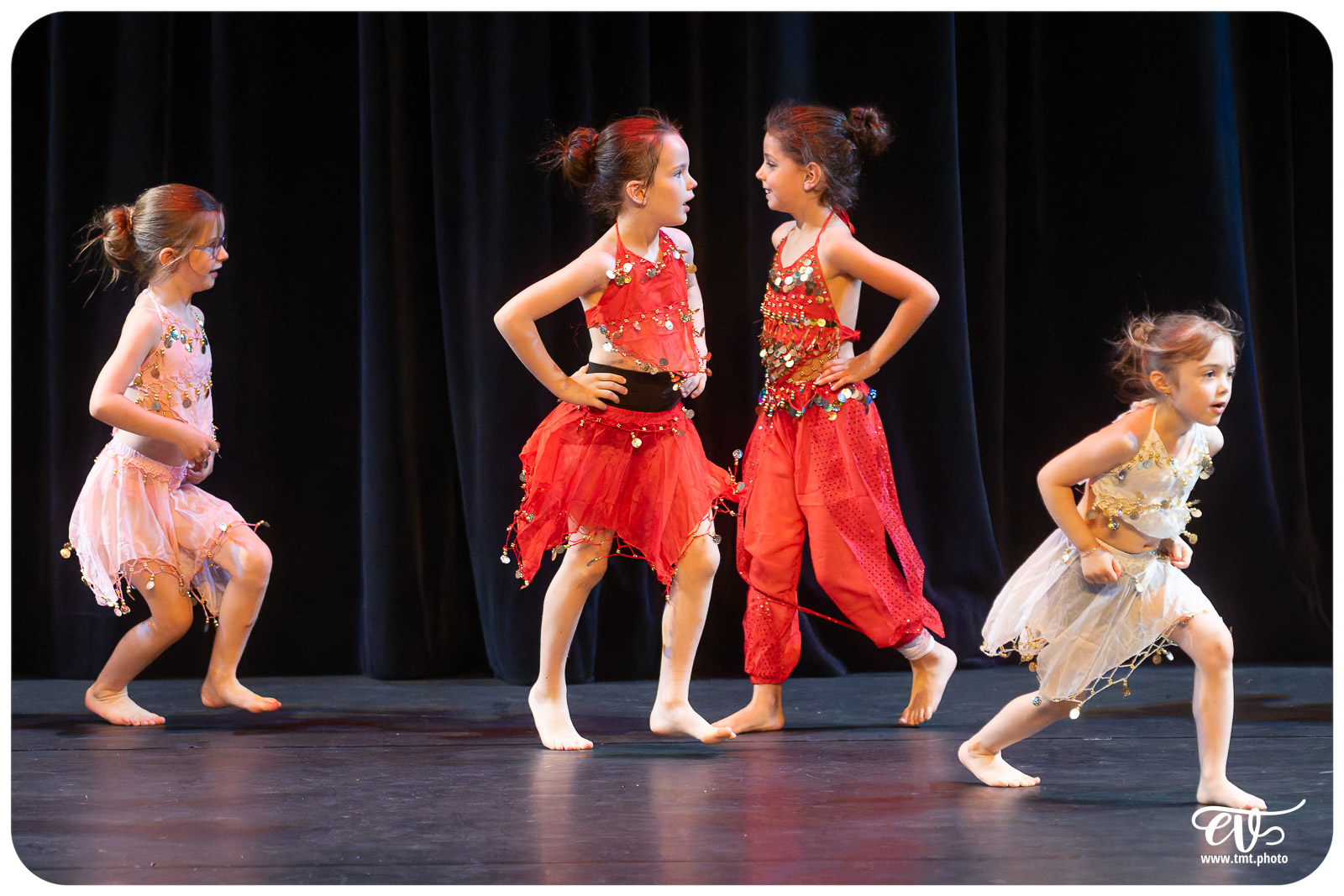 ECOLE DE DANSE CÉCILE ADAMOW